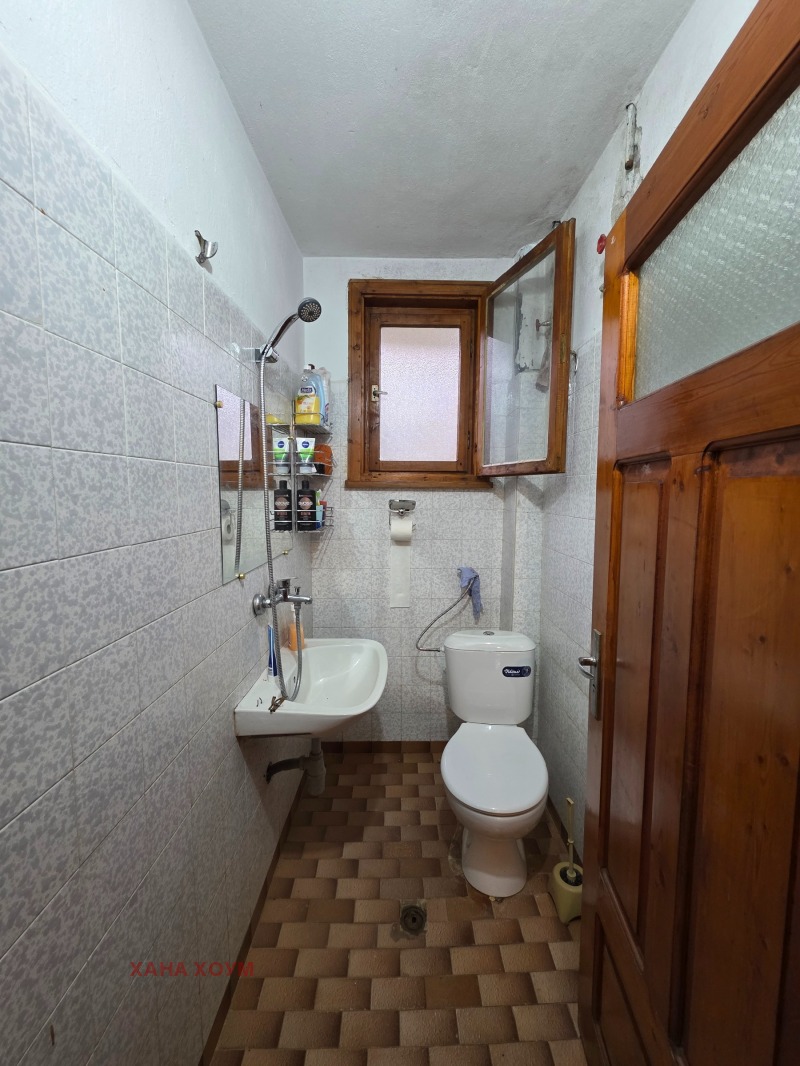 Продава КЪЩА, гр. Троян, област Ловеч, снимка 10 - Къщи - 52690065