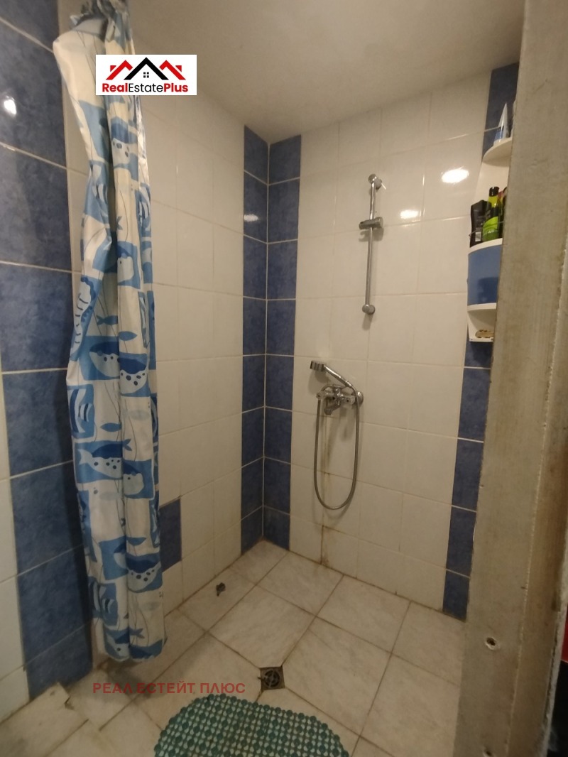 Продава КЪЩА, с. Ореховица, област Плевен, снимка 8 - Къщи - 52934291