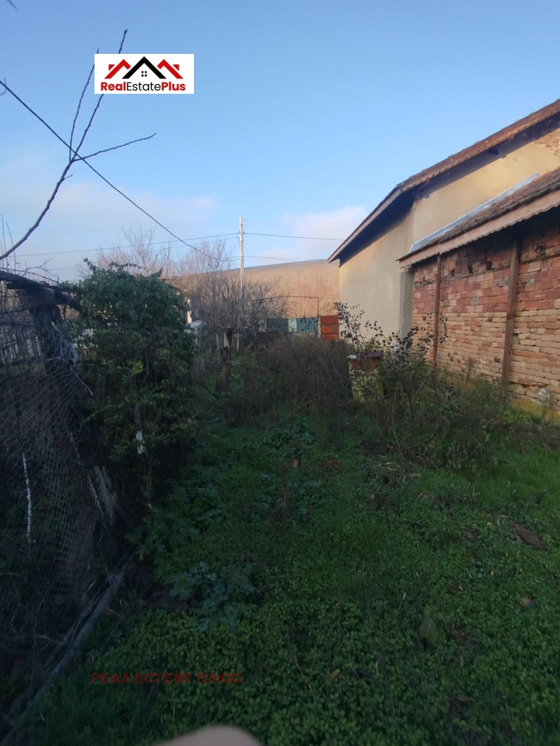 Продава КЪЩА, с. Ореховица, област Плевен, снимка 10 - Къщи - 52934291