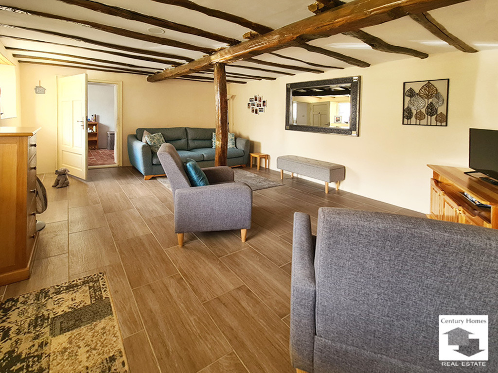 Продава КЪЩА, с. Страхилово, област Велико Търново, снимка 2 - Къщи - 53703134