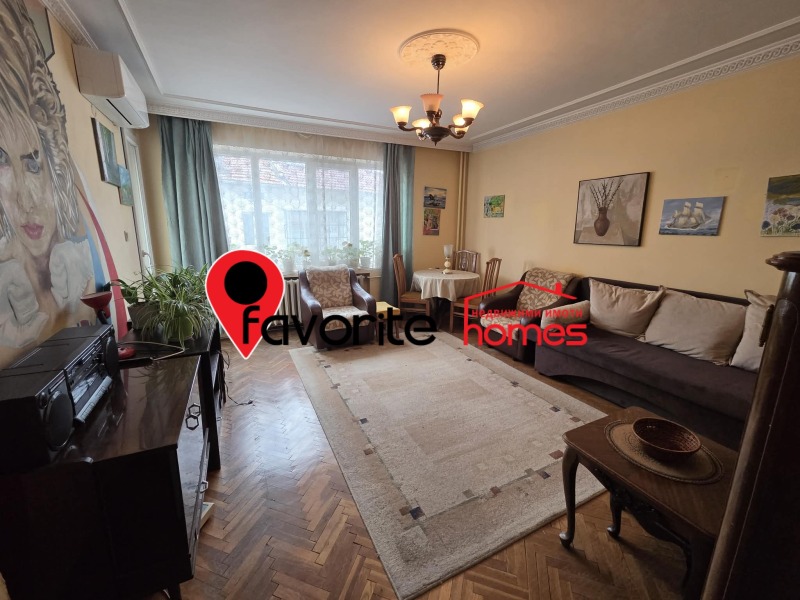 Продава 3-СТАЕН в град Шумен, Център - 90 кв.м / 180 000 € » 352 049.40 лв., ФАВОРИТ НЕДВИЖИМИ ИМОТИ