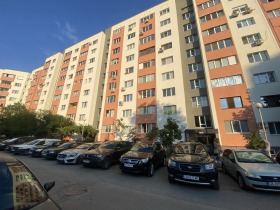 De vânzare 2 dormitoare