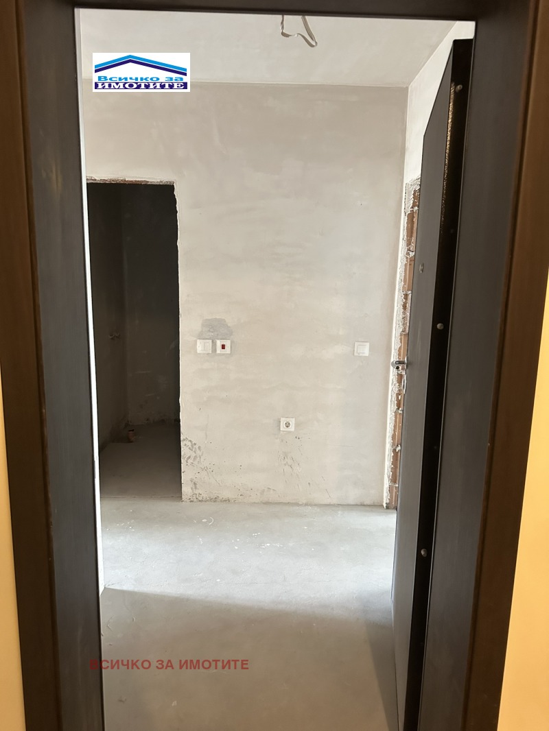Till salu  1 sovrum Ruse , Centar , 77 kvm | 28441926 - bild [7]