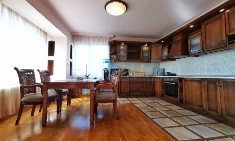 De vânzare  2 dormitoare Varna , Grâțca mahala , 103 mp | 78745795 - imagine [2]