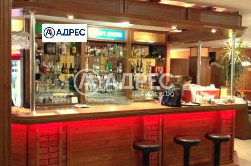 Продава МАГАЗИН, град Варна, Възраждане 1 • 295000 € / 576969.85 лв. • 18748370 1