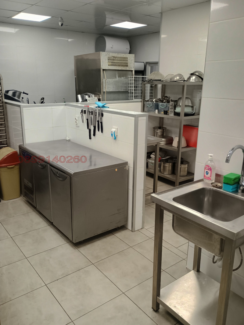 Продава  Заведение град Варна , Младост 1 , 265 кв.м | 58703564 - изображение [5]