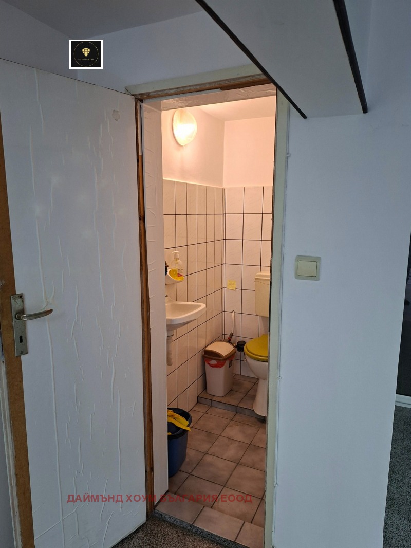 In vendita  Box auto Plovdiv , Tsentar , 28 mq | 69489869 - Immagine [4]