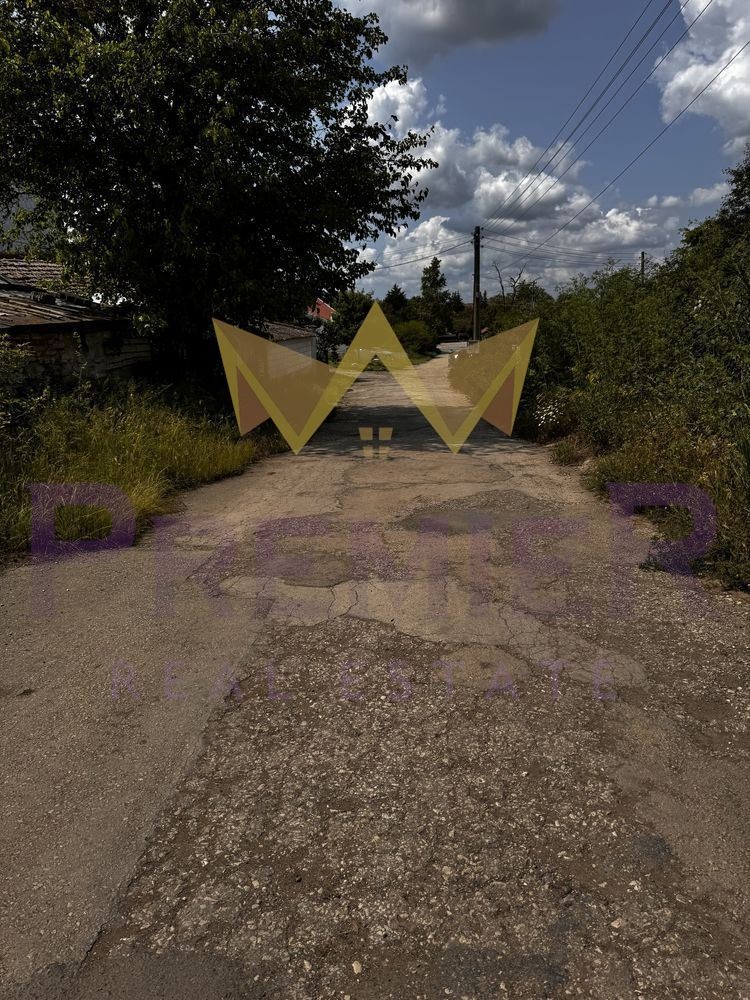 Продава ПАРЦЕЛ, с. Зорница, област Варна