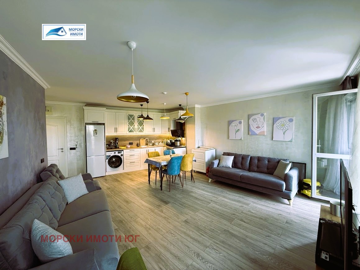 Продава 2-СТАЕН, гр. Приморско, област Бургас, снимка 2 - Апартаменти - 52130174