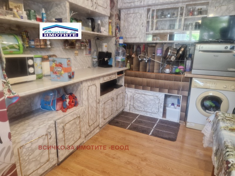 For Sale  2 bedroom Ruse , Zdravets Iztok , 82 sq.m | 78792307 - image [6]