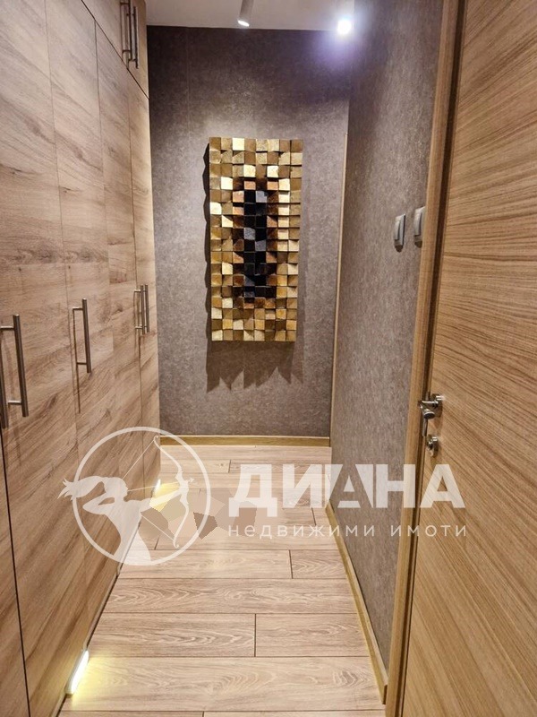 De vânzare  3 dormitoare Plovdiv , Camenița 2 , 106 mp | 62231594 - imagine [8]