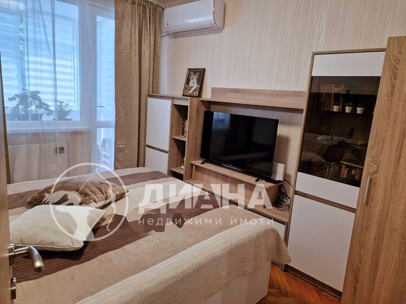 Продава 4-СТАЕН, гр. Пловдив, Каменица 2, снимка 3 - Aпартаменти - 46032201