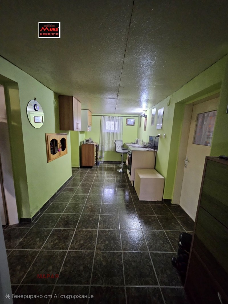 Продава КЪЩА, с. Бъзън, област Русе, снимка 11 - Къщи - 53286855