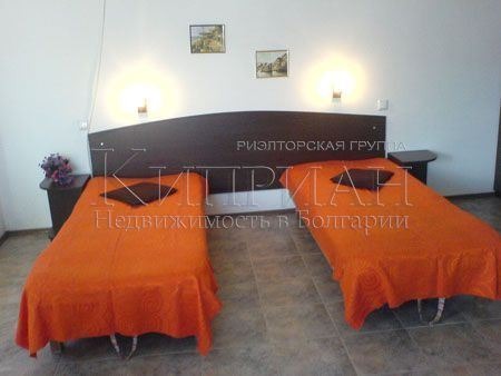 Продава КЪЩА, гр. Балчик, област Добрич, снимка 13 - Къщи - 56128311