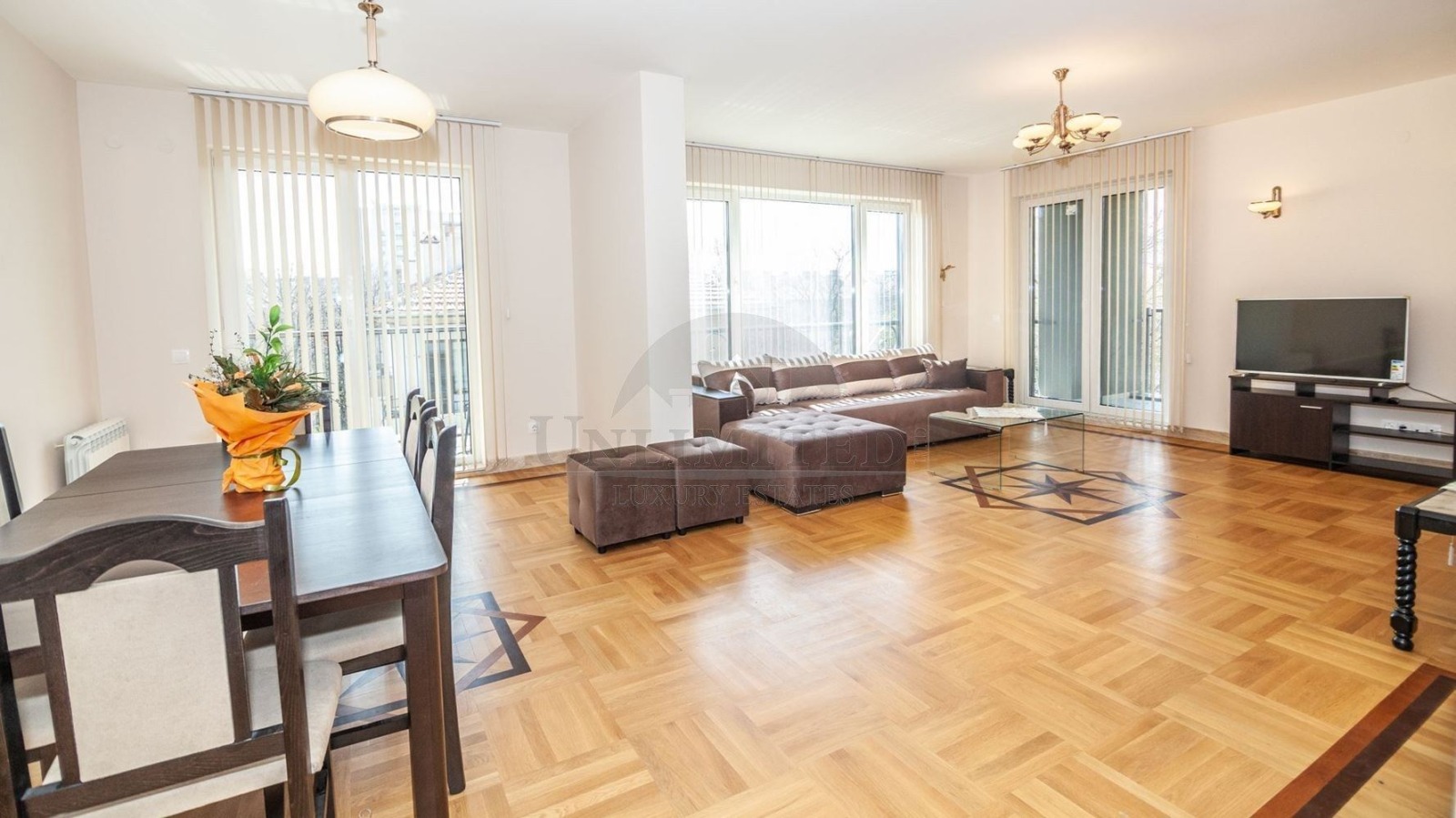 Продава 4-СТАЕН, гр. София, Изток, снимка 4 - Апартаменти - 56643637