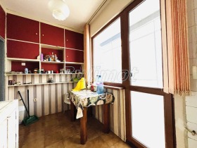 2 Schlafzimmer Bazar Lewski, Warna 5