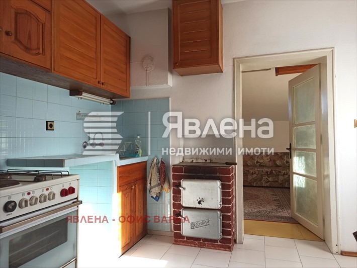 Продава 3-СТАЕН, гр. Тетевен, област Ловеч, снимка 12 - Aпартаменти - 48636012