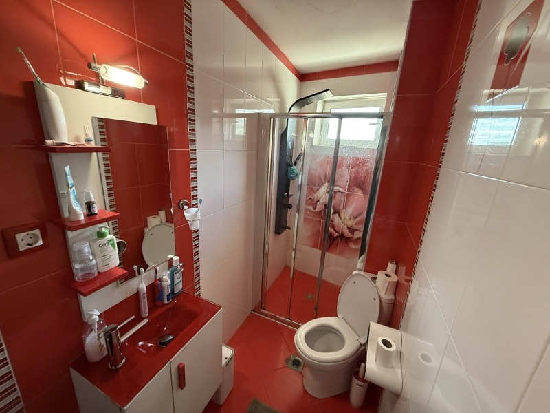 Продава МНОГОСТАЕН, гр. Благоевград, Баларбаши, снимка 10 - Апартаменти - 52734295