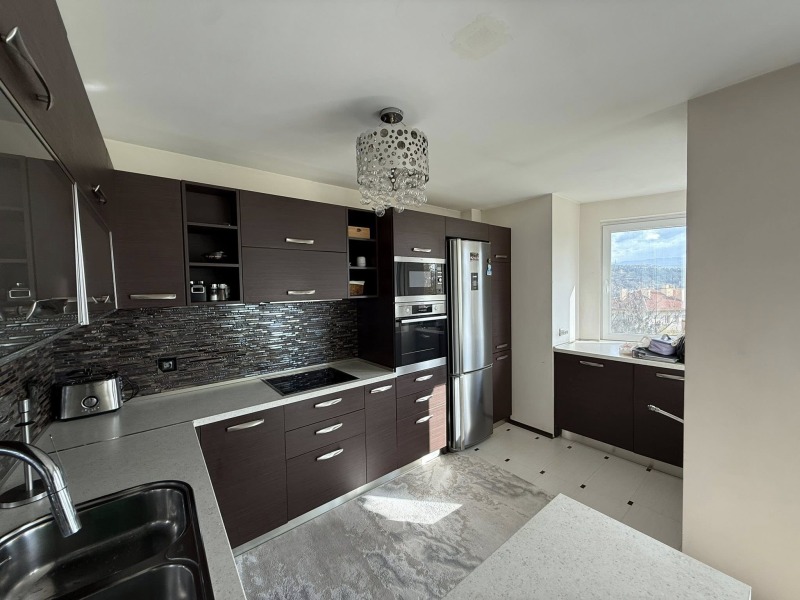 Продава МНОГОСТАЕН, гр. Благоевград, Баларбаши, снимка 2 - Апартаменти - 52734295