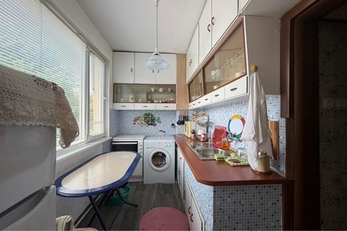 Продава МНОГОСТАЕН, гр. Търговище, Център, снимка 14 - Апартаменти - 55297124