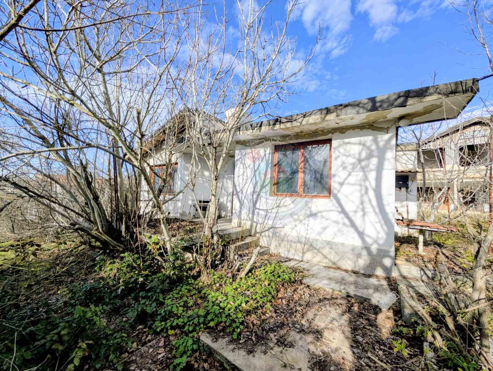 Продава ВИЛА, гр. Варна, м-т Ракитника, снимка 2 - Вили - 52966465