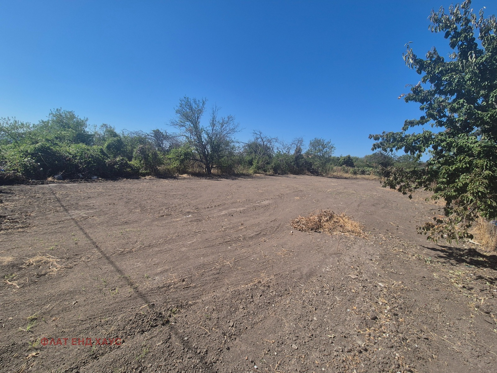 Продава ПАРЦЕЛ, гр. Аксаково, област Варна