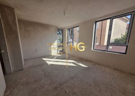   4-, , >