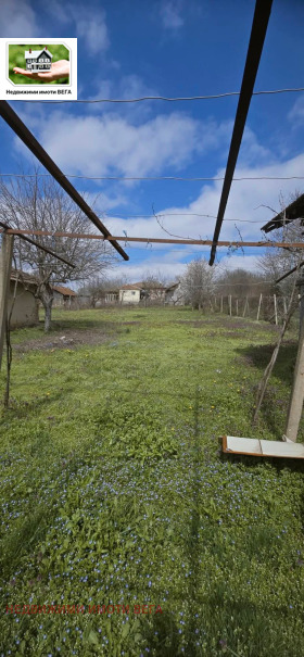 КЪЩА, 80 m2