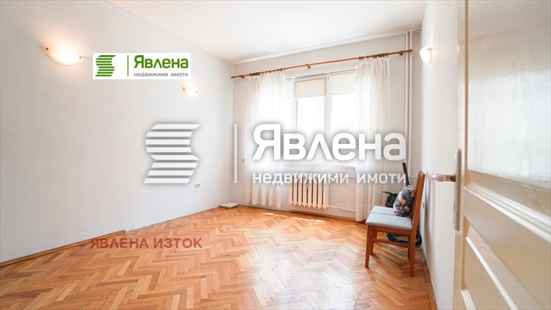 Продава  2-стаен град София , Център , 61 кв.м | 24947916