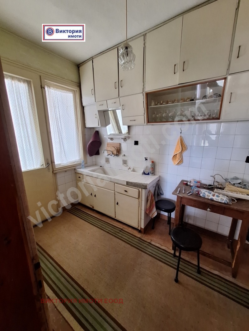 Продава  Многостаен град Велико Търново , Център , 93 кв.м | 83727538 - изображение [11]