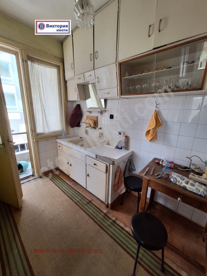 Eladó  3+ hálószoba Veliko Tarnovo , Centar , 93 négyzetméter | 83727538 - kép [5]