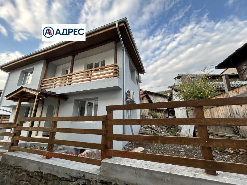 For Sale  House Lovech , Varosha , 110 sq.m | 18040026 - image [2]