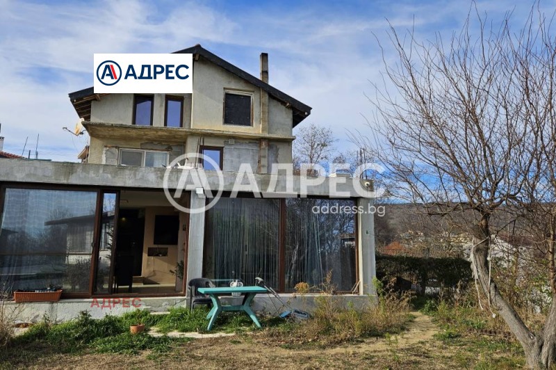 Продава КЪЩА, гр. Варна, м-т Ален мак