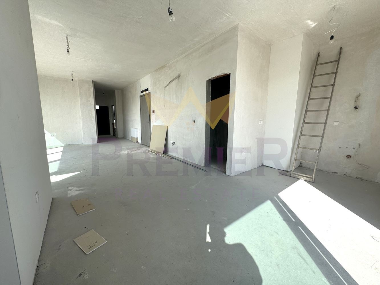 Продава 3-СТАЕН, гр. София, Полигона, снимка 3 - Апартаменти - 53684076