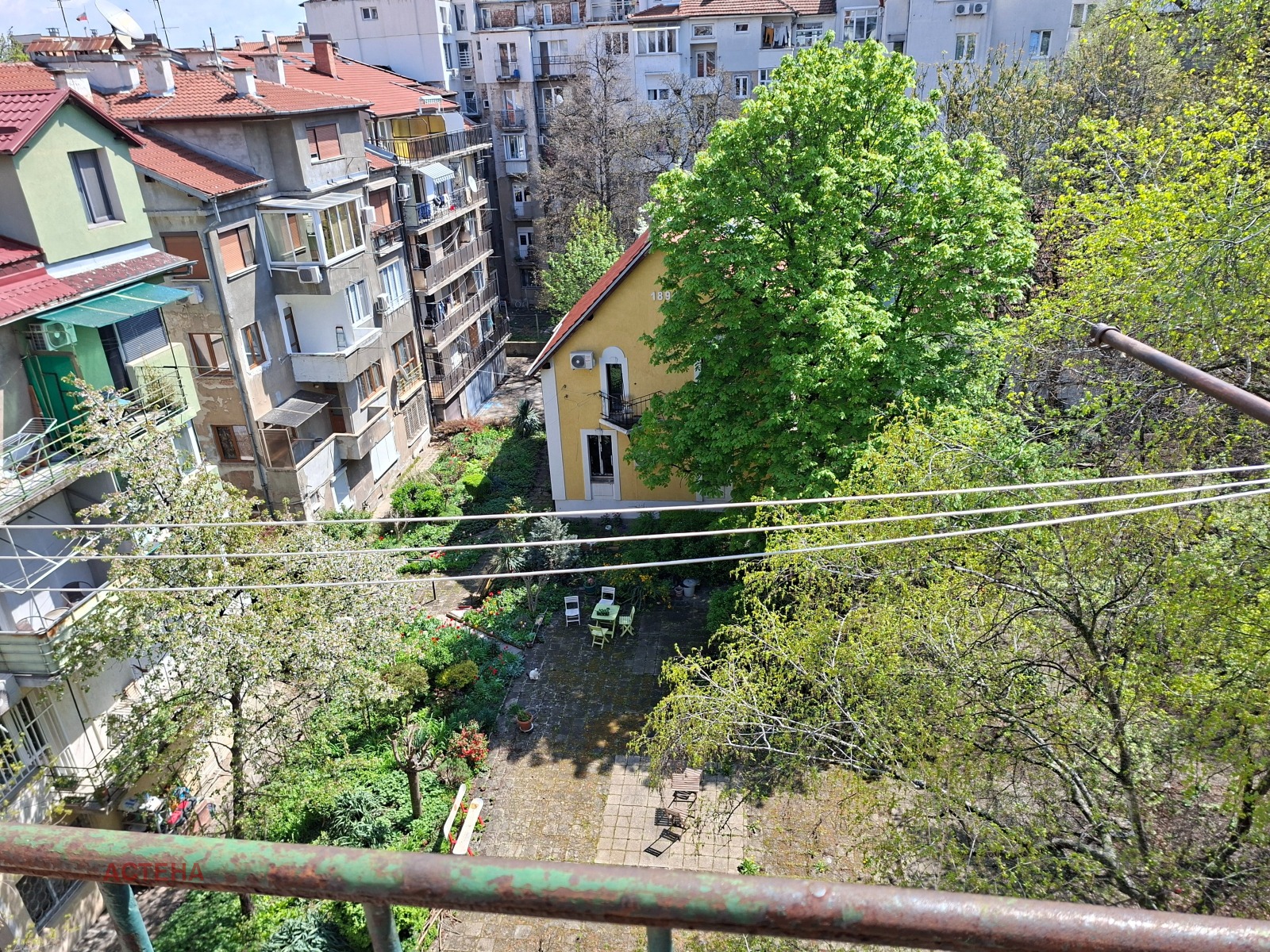 Продава 3-СТАЕН, гр. София, Център