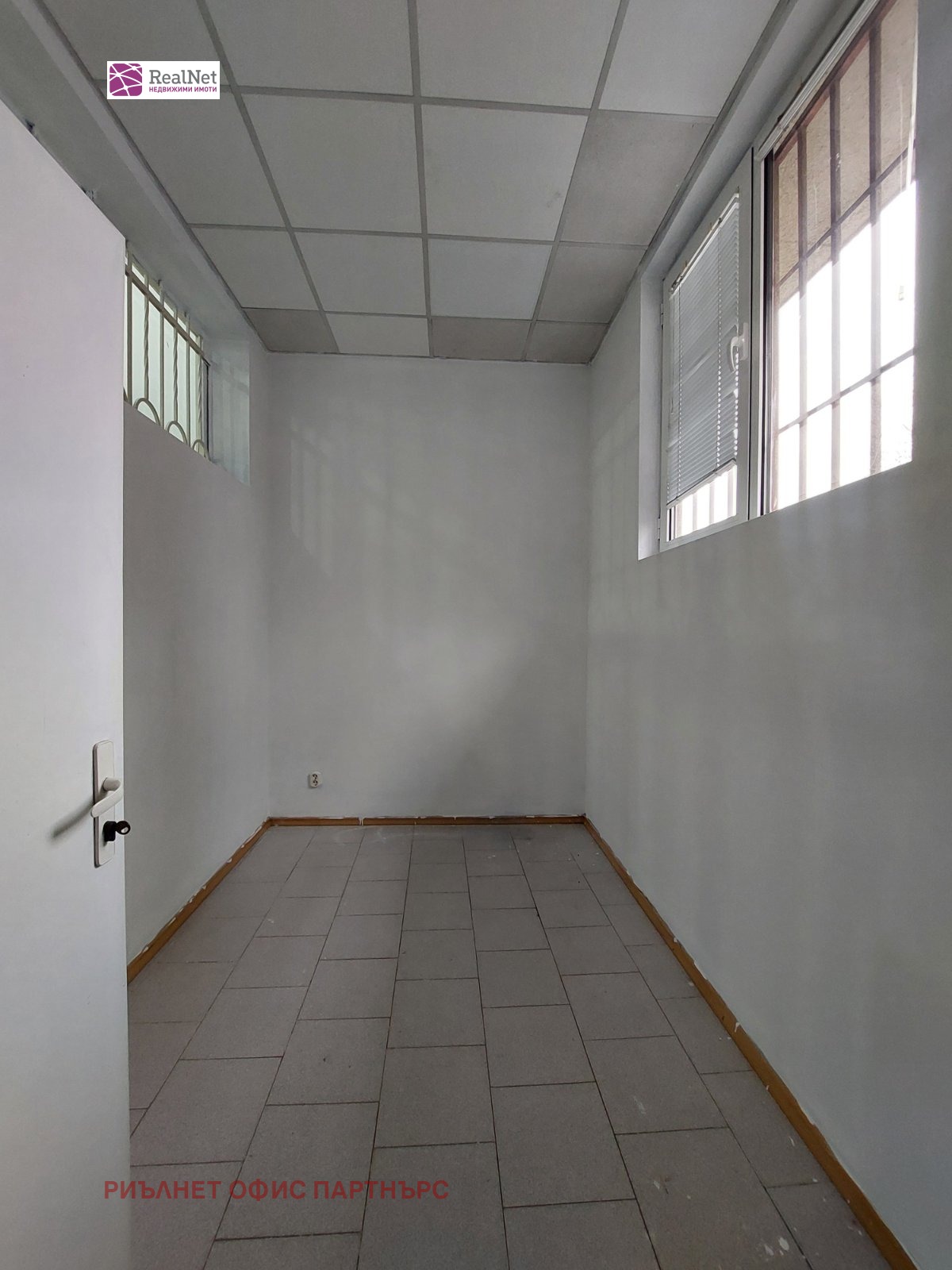 Продава ОФИС, гр. София, Банишора, снимка 11 - Офиси - 55282604