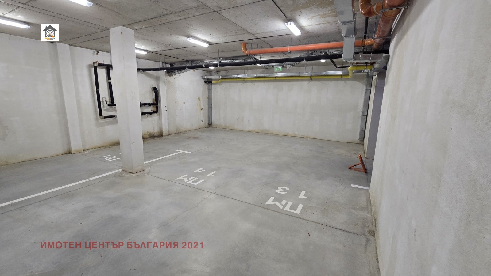 Продава ГАРАЖ, ПАРКОМЯСТО, гр. София, Кръстова вада, снимка 2 - Гаражи и паркоместа - 52404214