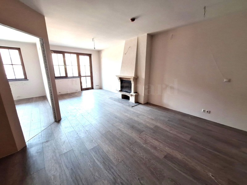 Продава 3-СТАЕН в област Благоевград, гр. Банско - 81 кв.м / 94 500 € » 184 825.94 лв., СТОУНХАРД ПРЕМИЪР В СТРАНАТА И ЧУЖБИНА