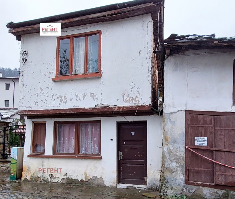 Продава КЪЩА в град Габрово, Център - 80 кв.м / 85 000 € » 166 245.55 лв., РЕГЕНТ