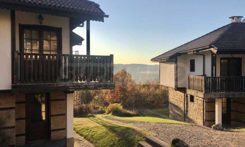 Продава КЪЩА в област Габрово, гр. Дряново - 118 кв.м / 94 400 € » 184 630.35 лв., СУПРИММО ОФИСИ В СТРАНАТА