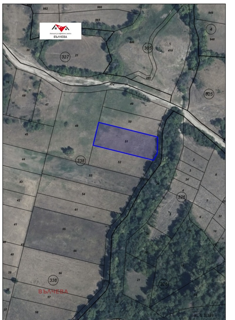Продава ПАРЦЕЛ в област Пловдив, гр. Карлово - 1651 кв.м / 3 333 € » 6 518.78 лв., ВЪЛЧЕВА
