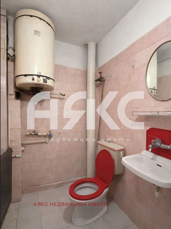 Продава 2-СТАЕН, гр. София, Изток, снимка 5 - Апартаменти - 53082621