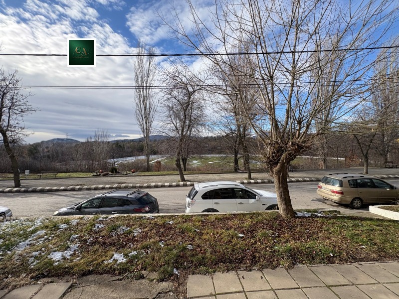 Продава 3-СТАЕН, гр. Бобов дол, област Кюстендил, снимка 8 - Апартаменти - 53601969