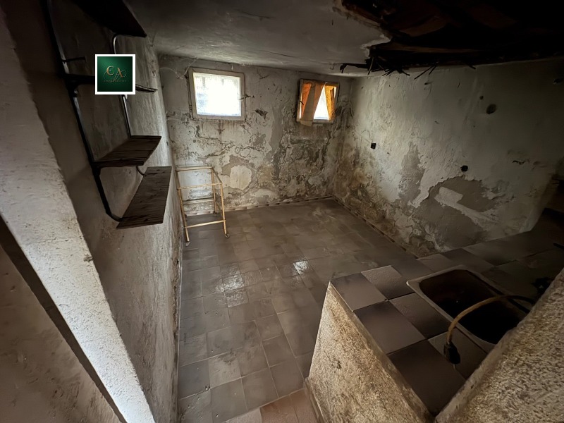 Продава 3-СТАЕН, гр. Бобов дол, област Кюстендил, снимка 6 - Апартаменти - 53601969