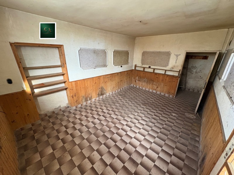 Продава 3-СТАЕН, гр. Бобов дол, област Кюстендил, снимка 3 - Апартаменти - 53601969