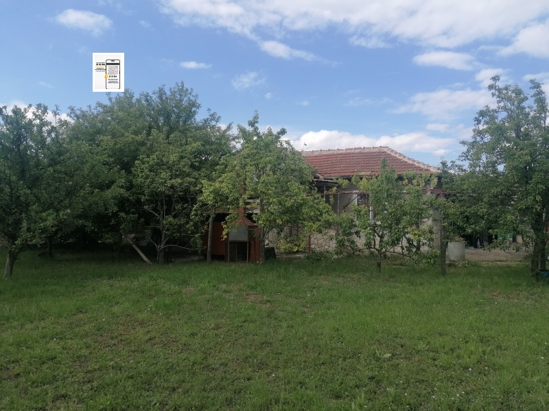 Продава КЪЩА, с. Кардам, област Добрич, снимка 12 - Къщи - 45877903