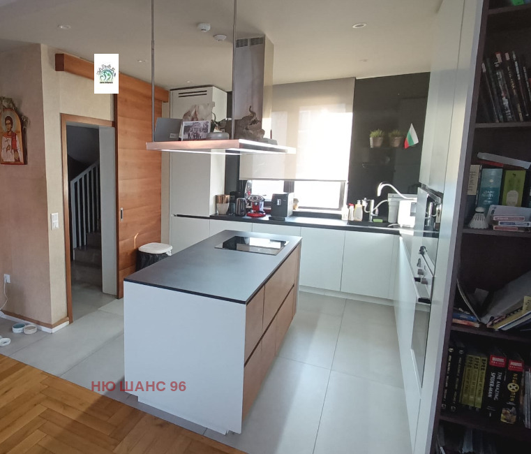 Продава КЪЩА, гр. София, с. Панчарево, снимка 5 - Къщи - 52291118