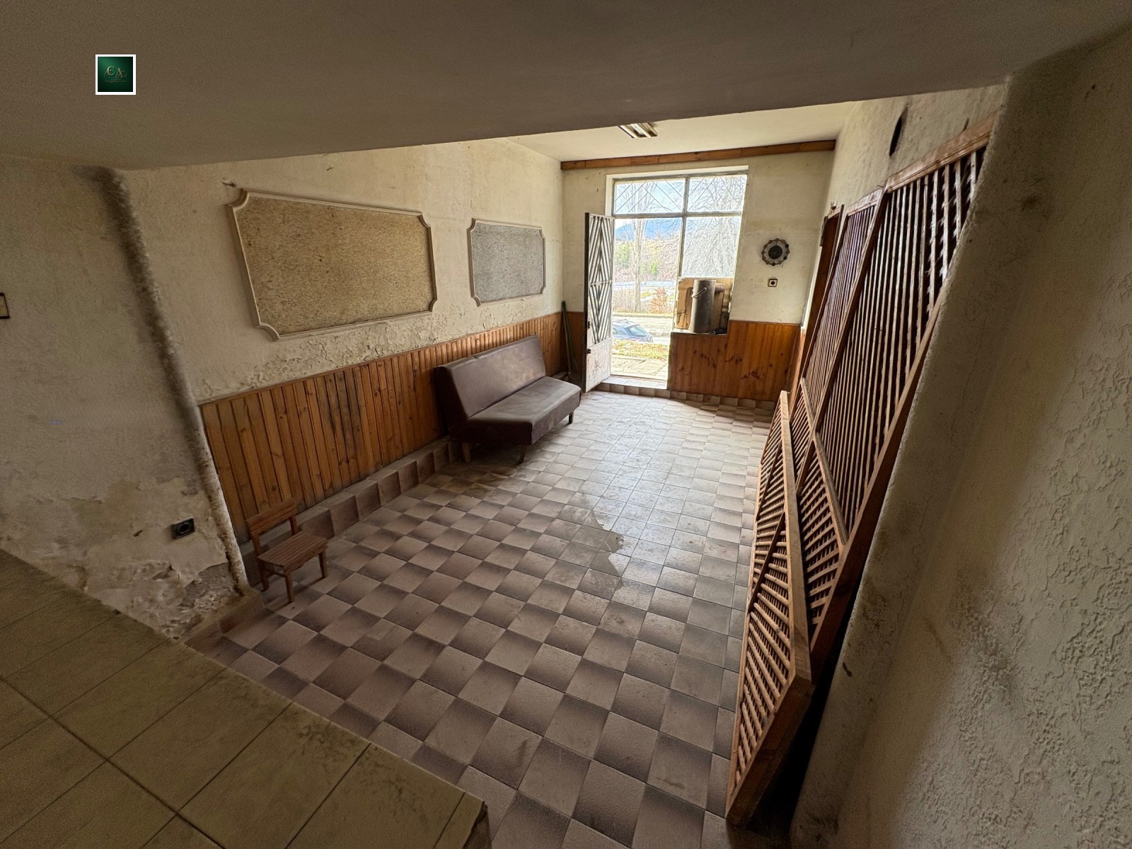 Продава 3-СТАЕН, гр. Бобов дол, област Кюстендил