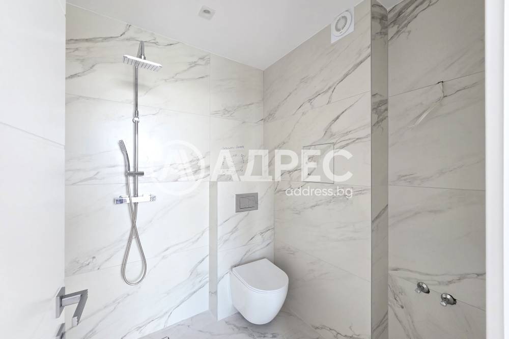Продава МНОГОСТАЕН, гр. София, Младост 4