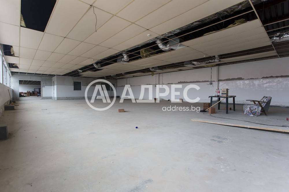 Продава СКЛАД, с. Хераково, област София област, снимка 3 - Складове - 52986374